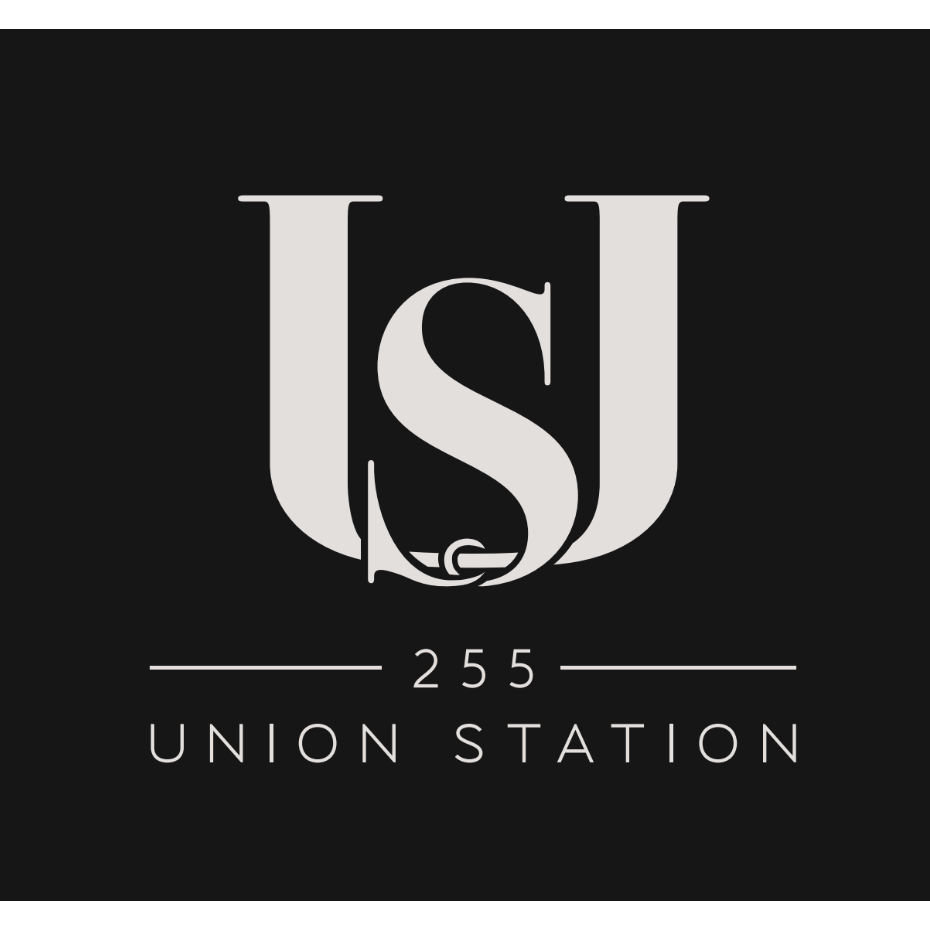 255 at Union Station