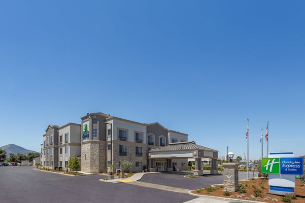 Images Holiday Inn Express & Suites San Jose-Morgan Hill by IHG