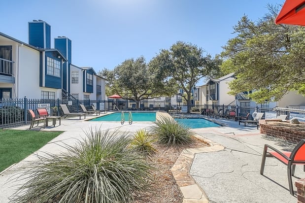 Images Rise West Arlington