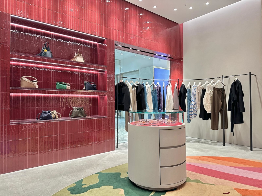 Images ロエベ 松坂屋名古屋店
