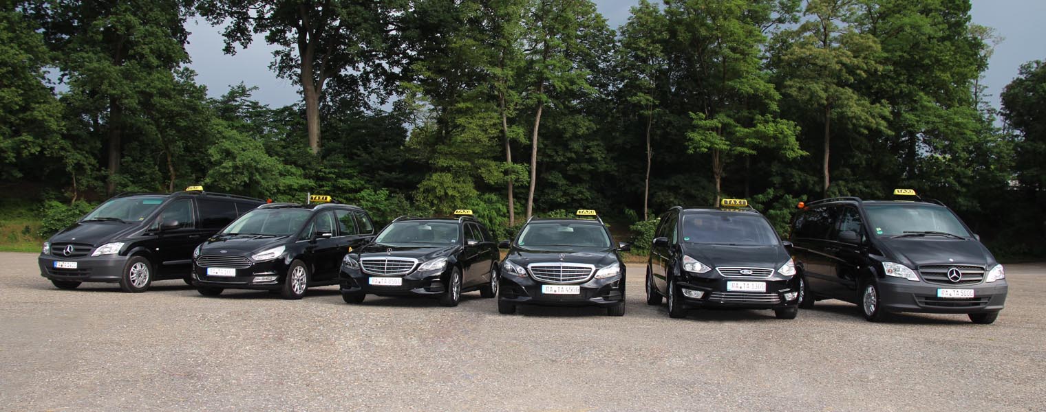 Taxi Ahmed am Baden-Airpark, Winnipeg Avenue B 112 in Rheinmünster