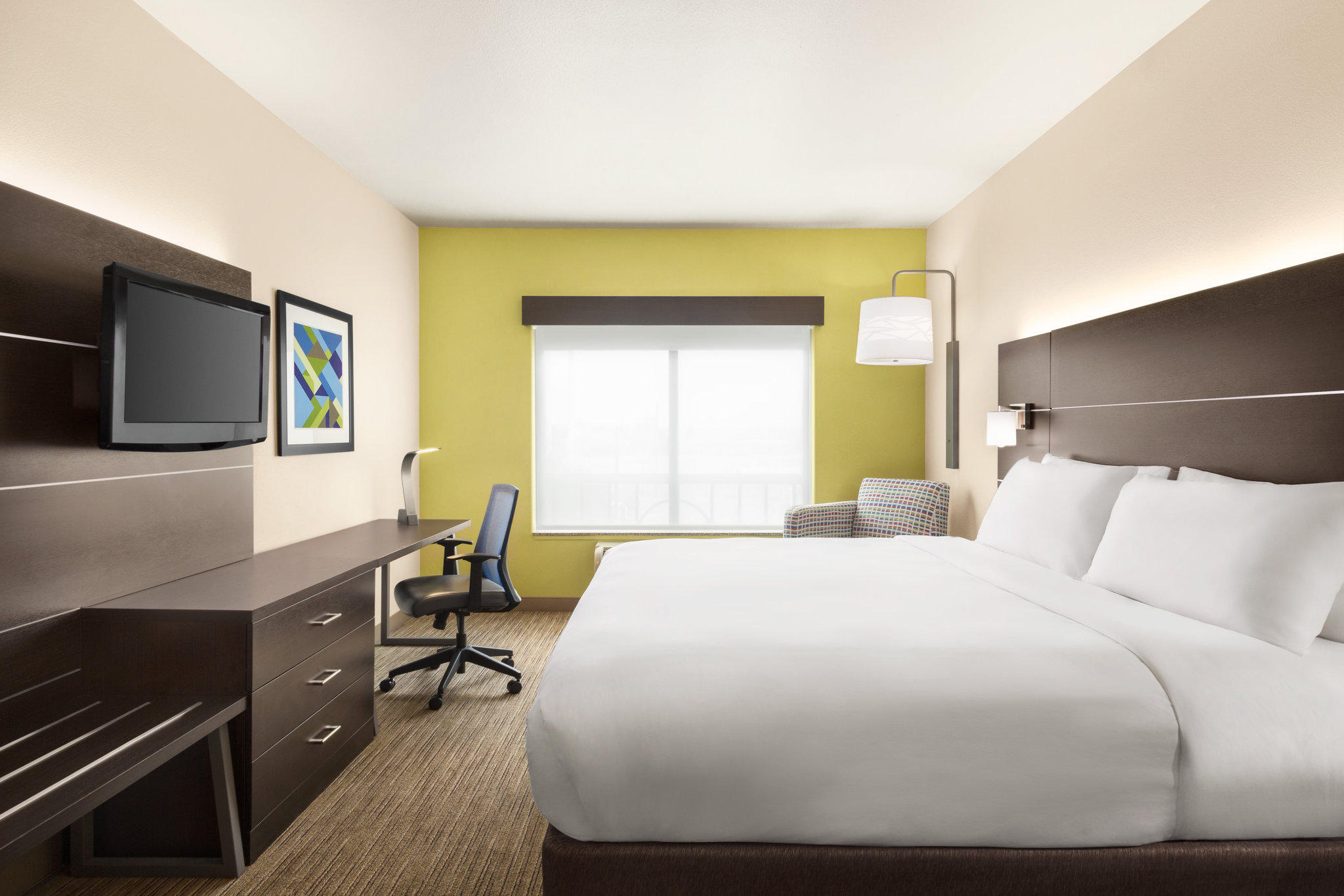 Holiday Inn Express & Suites San Antonio NW-Medical Area, an IHG Hotel San Antonio (210)738-2200