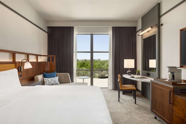 Images Valley Hotel Homewood Birmingham, Curio Collection by Hilton