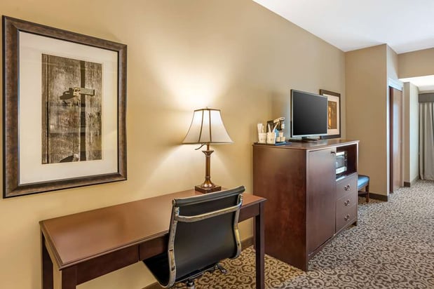 Images Best Western Plus Intercourse Village Inn & Suites