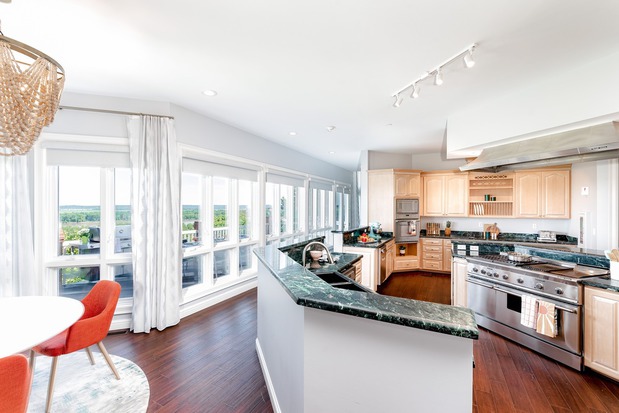 Images Monte Nido Clementine St. Louis