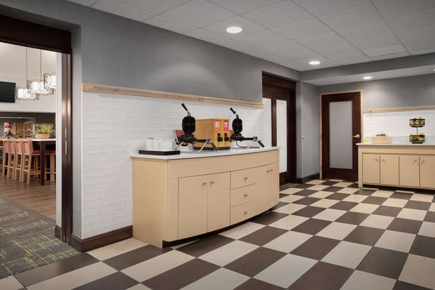 Images Hampton Inn & Suites-Knoxville/North I-75
