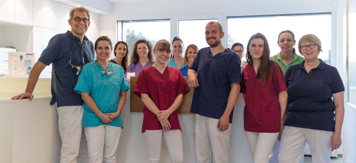 Zahnarzt Praxis Cramm Virginie und Martin, Gartenstrasse 79 in Muttenz