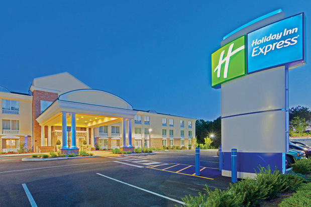 Images Holiday Inn Express Neptune, an IHG Hotel