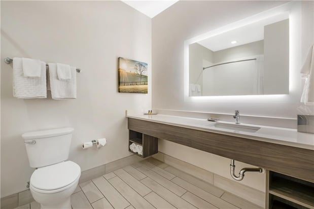 Images Best Western Plus Elizabethtown Inn & Suites