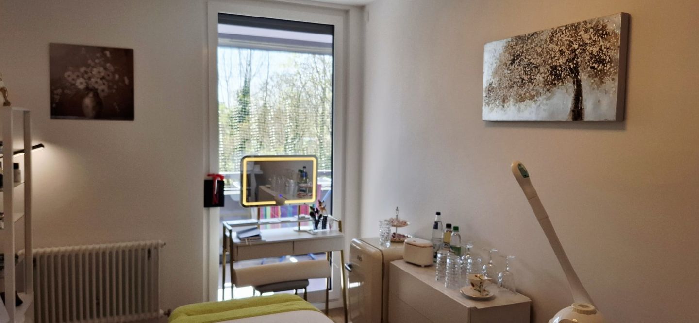 Kosmetikstudio COSMEEA, Plankenhofstr. 4e in München