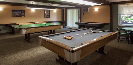 Images 200 West Apartments