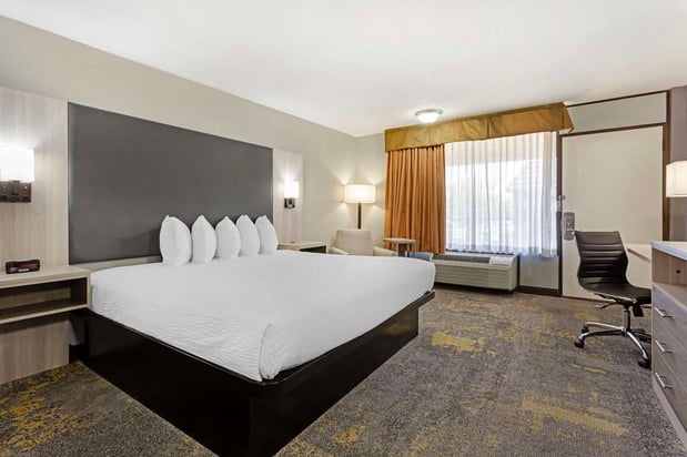 Images Best Western Plus Weston Inn