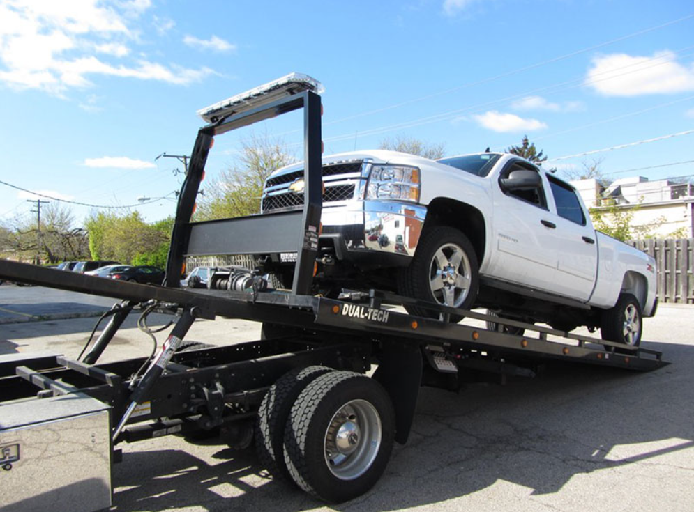 TOWING
We'll not only save your vehicle, but we’ll also rescue your day. There's a good chance that  Rev Limit Auto Center Kapolei (808)913-2188