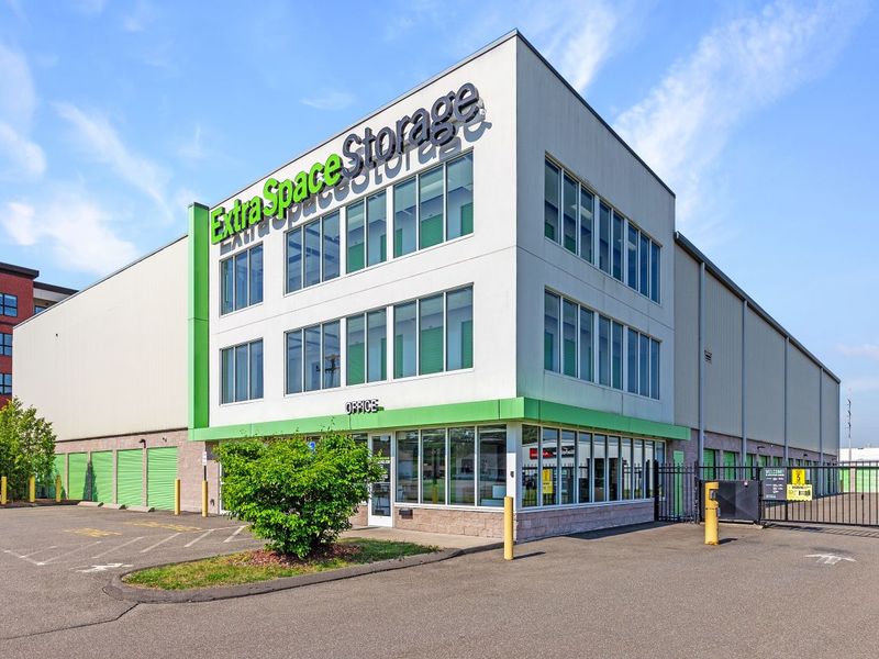Beauty Image - Extra Space Storage at 453 Washington Ave, North Haven, CT 06473