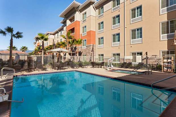 Images Hampton Inn & Suites San Bernardino