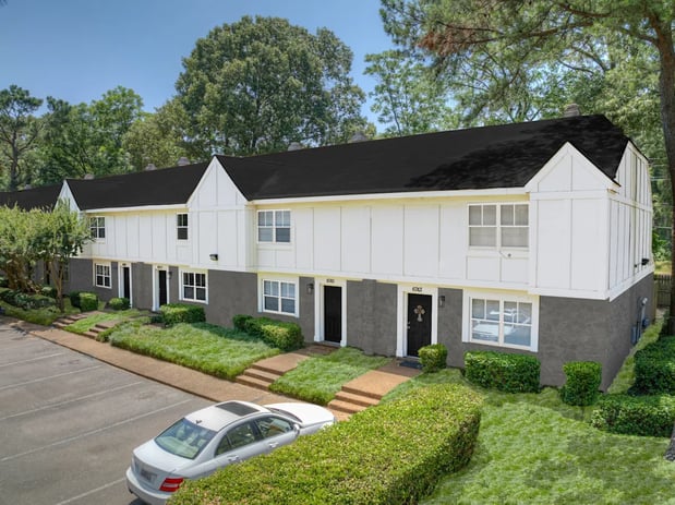 Images The Garden District Apartments