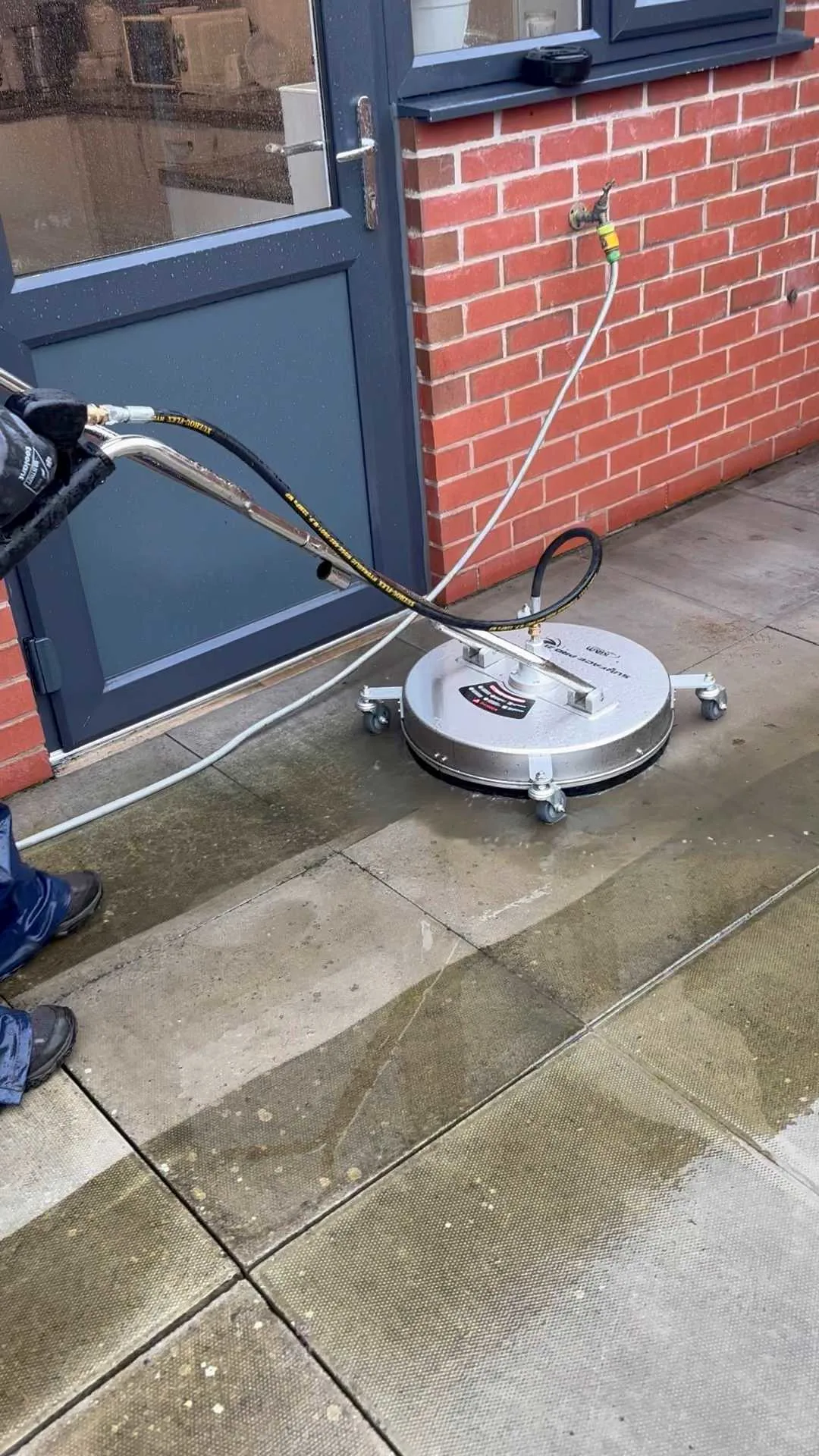 Images Liverpool Gardening Services Ltd