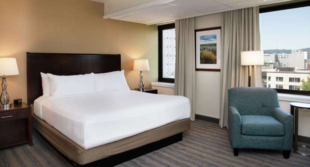 Images DoubleTree by Hilton Hotel Portland