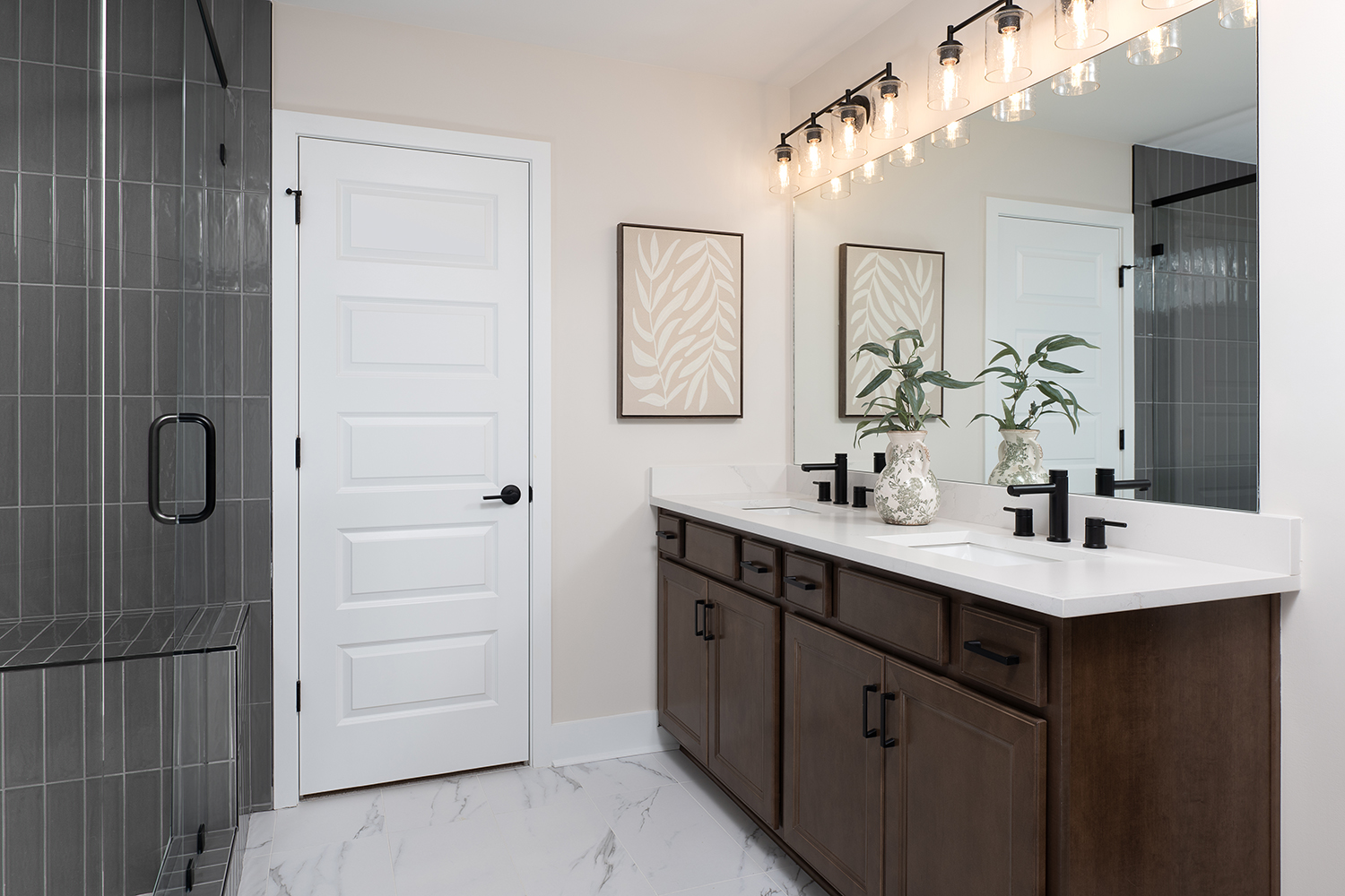 Luxurious Owner's Bathroom at Glenview Farms new construction community in Murfreesboro, TN