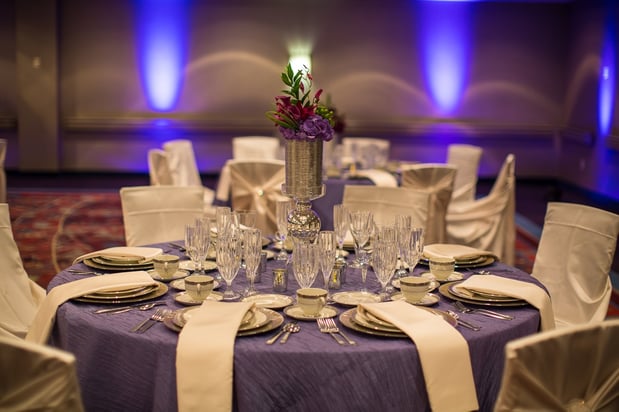 Images Crowne Plaza Suites Msp Airport - Mall of America by IHG