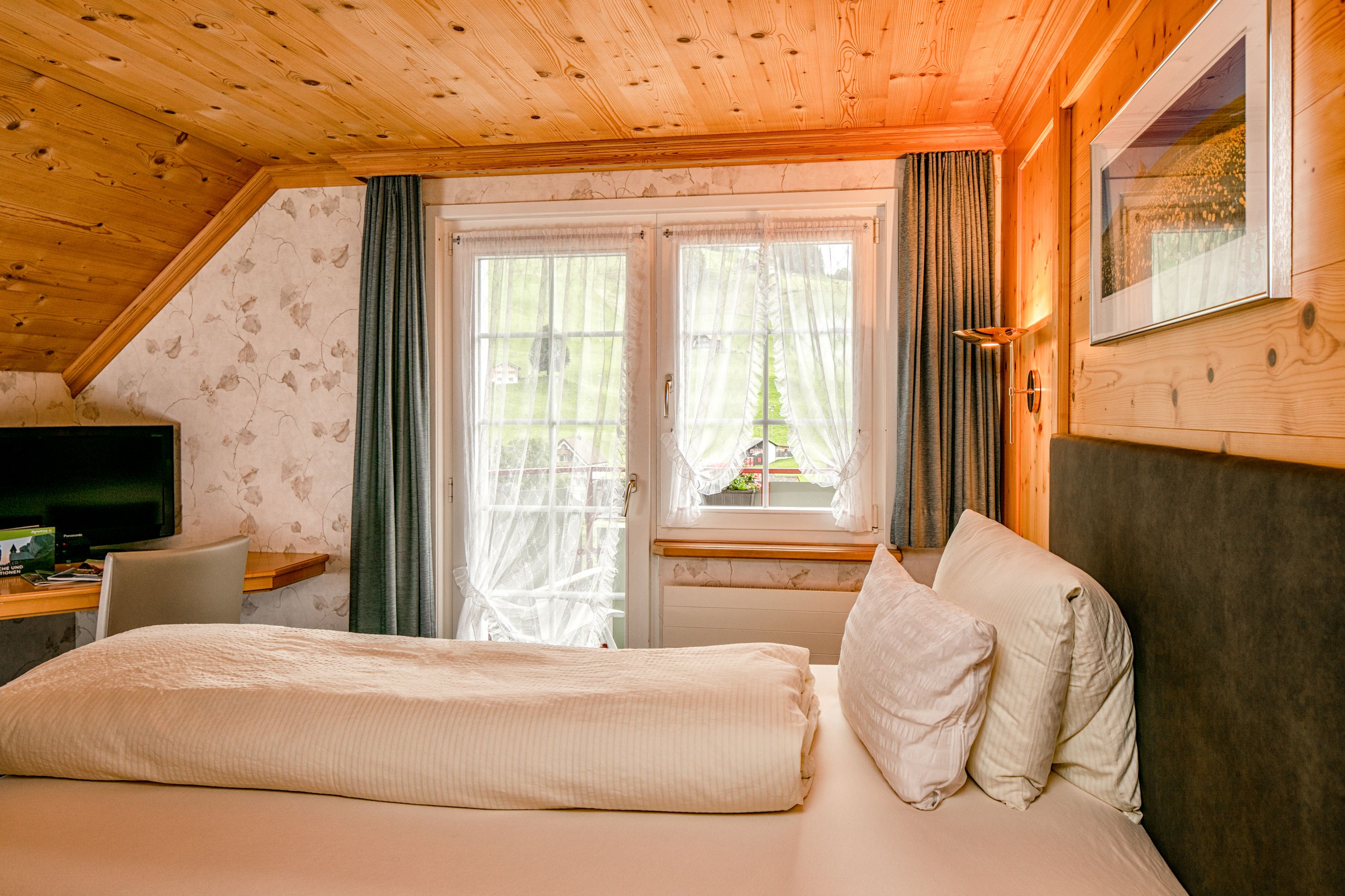 Bilder Hotel und Speiserestaurant Alpenblick