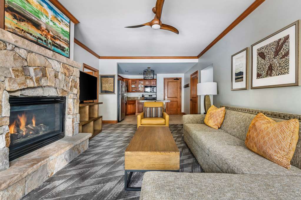 Guest room
