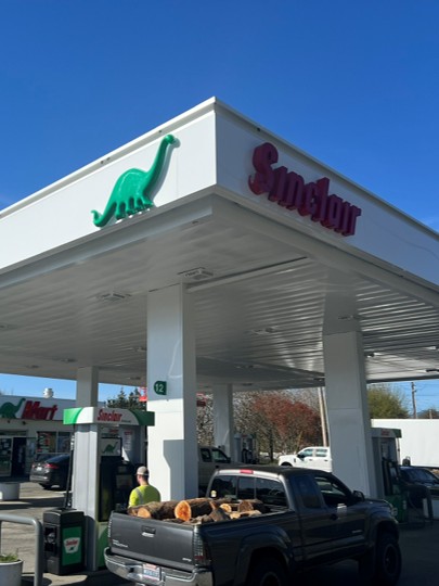 Sinclair gas station fueling island