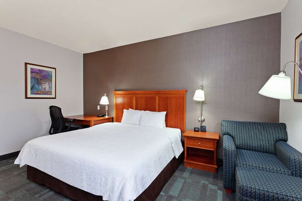 Images Hampton Inn San Marcos
