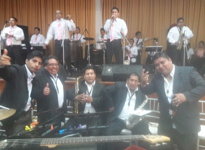 Foto de Dichar Blancas Rafael y Su Gran Orquesta del Perú Foto de Dichar Blancas Rafael y Su Gran Orquesta del Perú