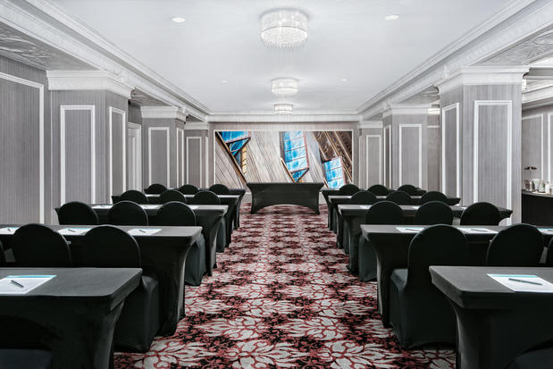 Images Hotel Indigo Dallas Downtown by IHG