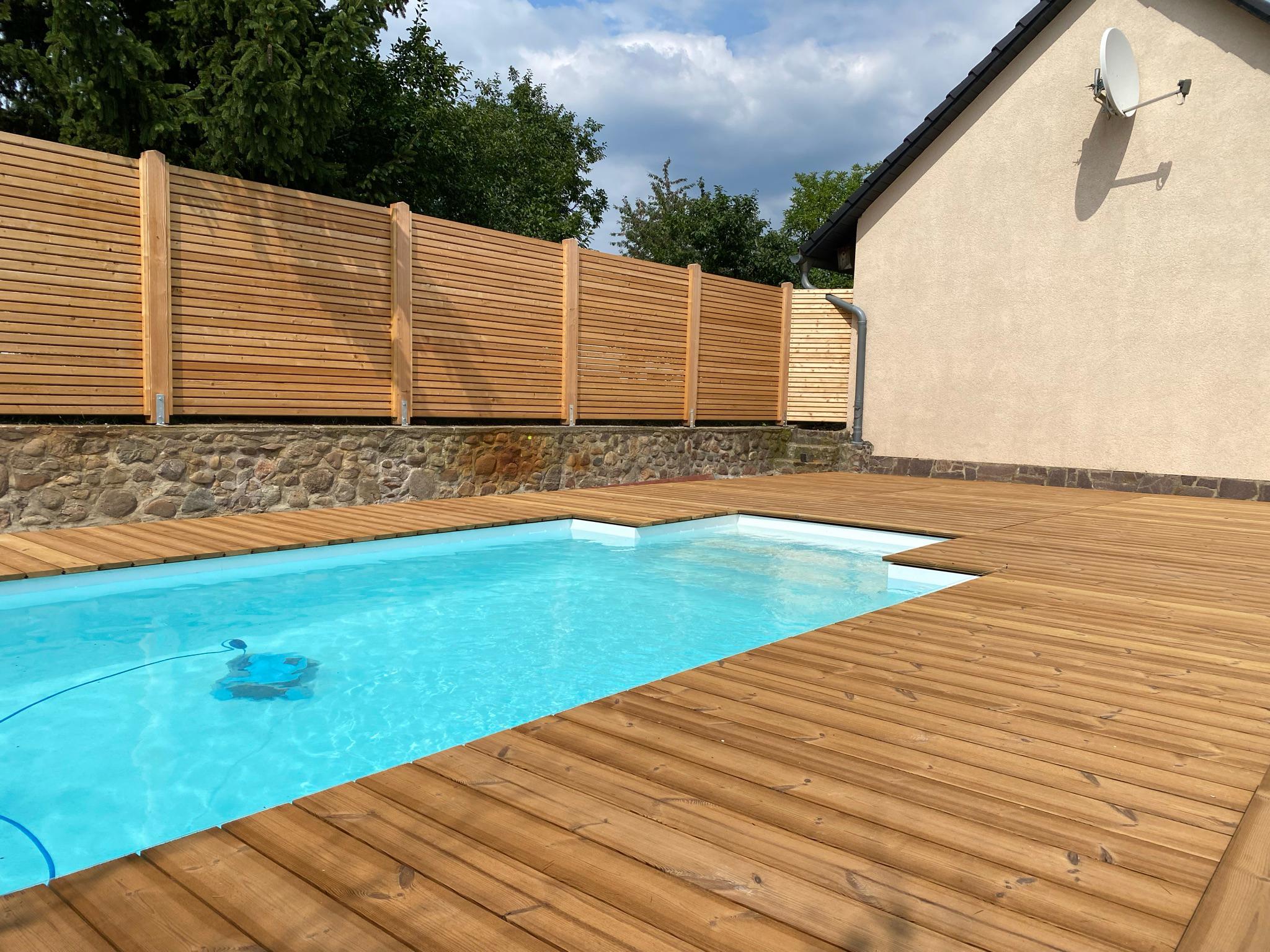 Poolcenter Deutschland, Am Feldrain 1 i in Wettin-Löbejün