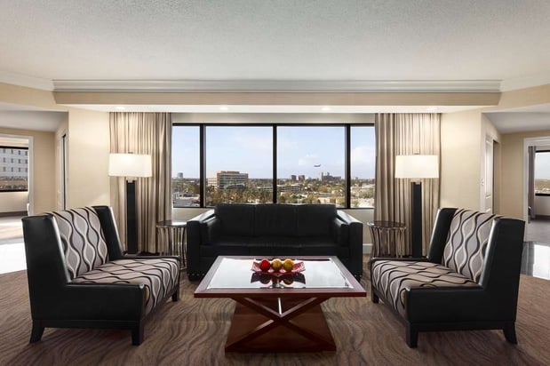 Images Embassy Suites by Hilton Irvine Orange County Airport