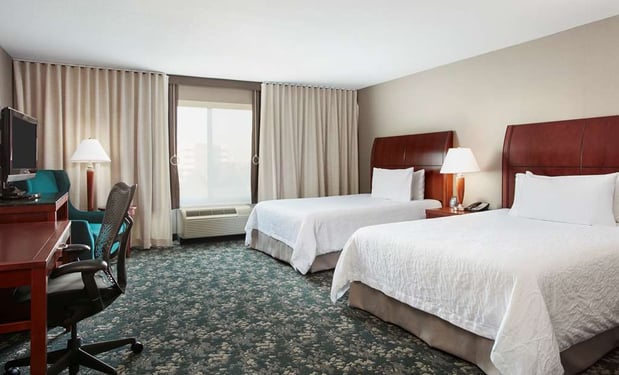 Images Hilton Garden Inn Lake Forest Mettawa