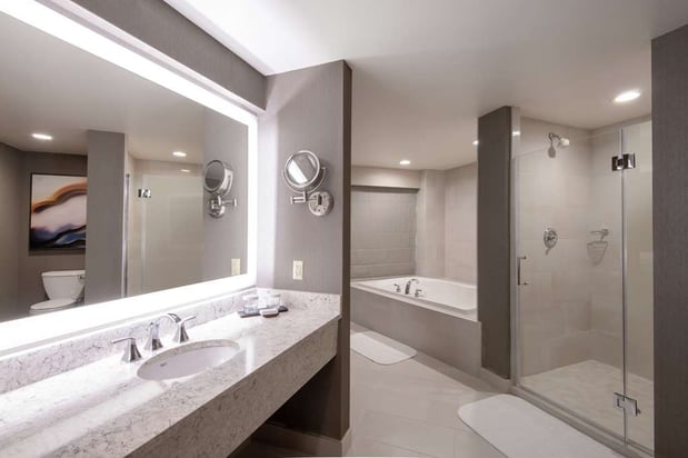 Images Embassy Suites Northwest Arkansas - Hotel, Spa & Convention Center