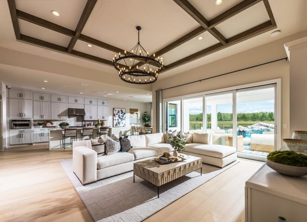 Images Laurel Pointe