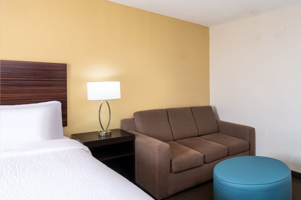 Images Garner Hotel Clarksville Northeast by IHG