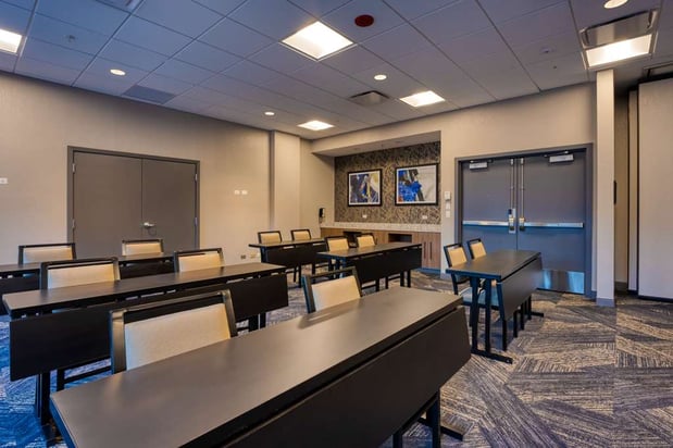 Images Hampton Inn & Suites Chicago-Downtown