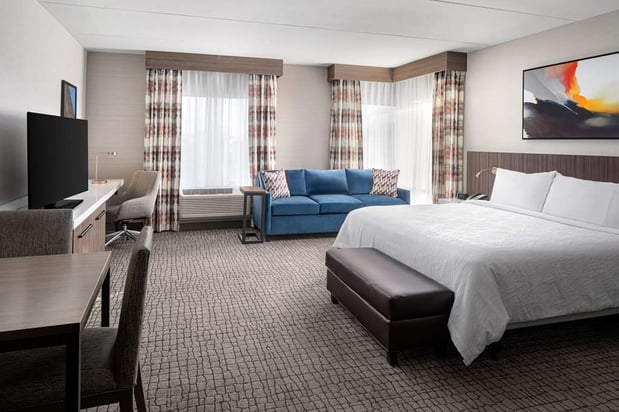 Images Hilton Garden Inn Camden Waterfront Philadelphia