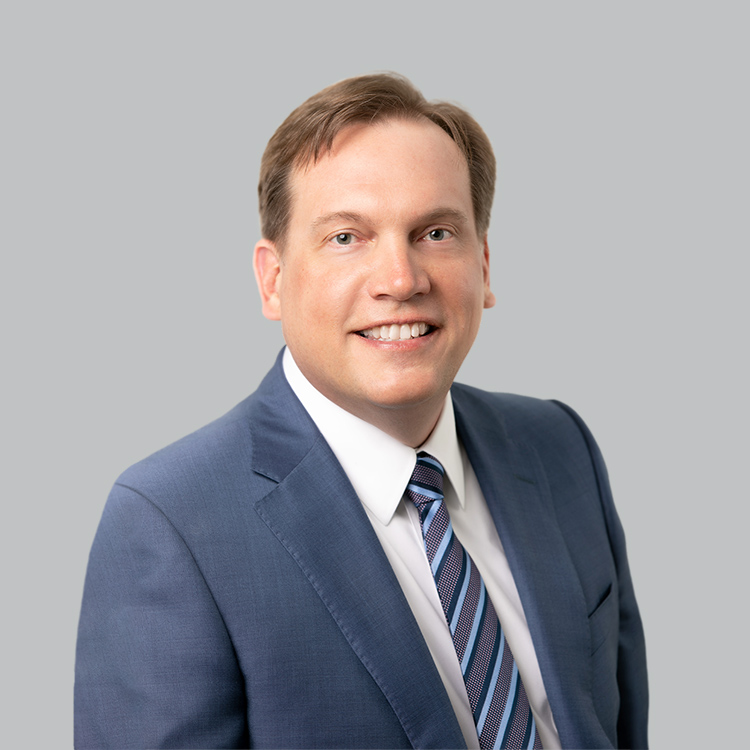 Headshot of Jason Edward Appe, a wealth advisor at Chase