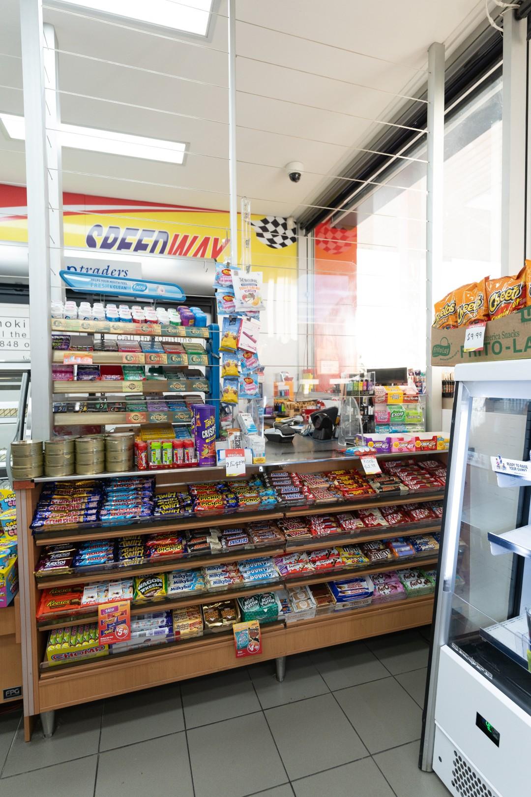 Images SPEEDWAY GREEN VALLEY