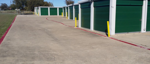 Images Arlington South Self Storage