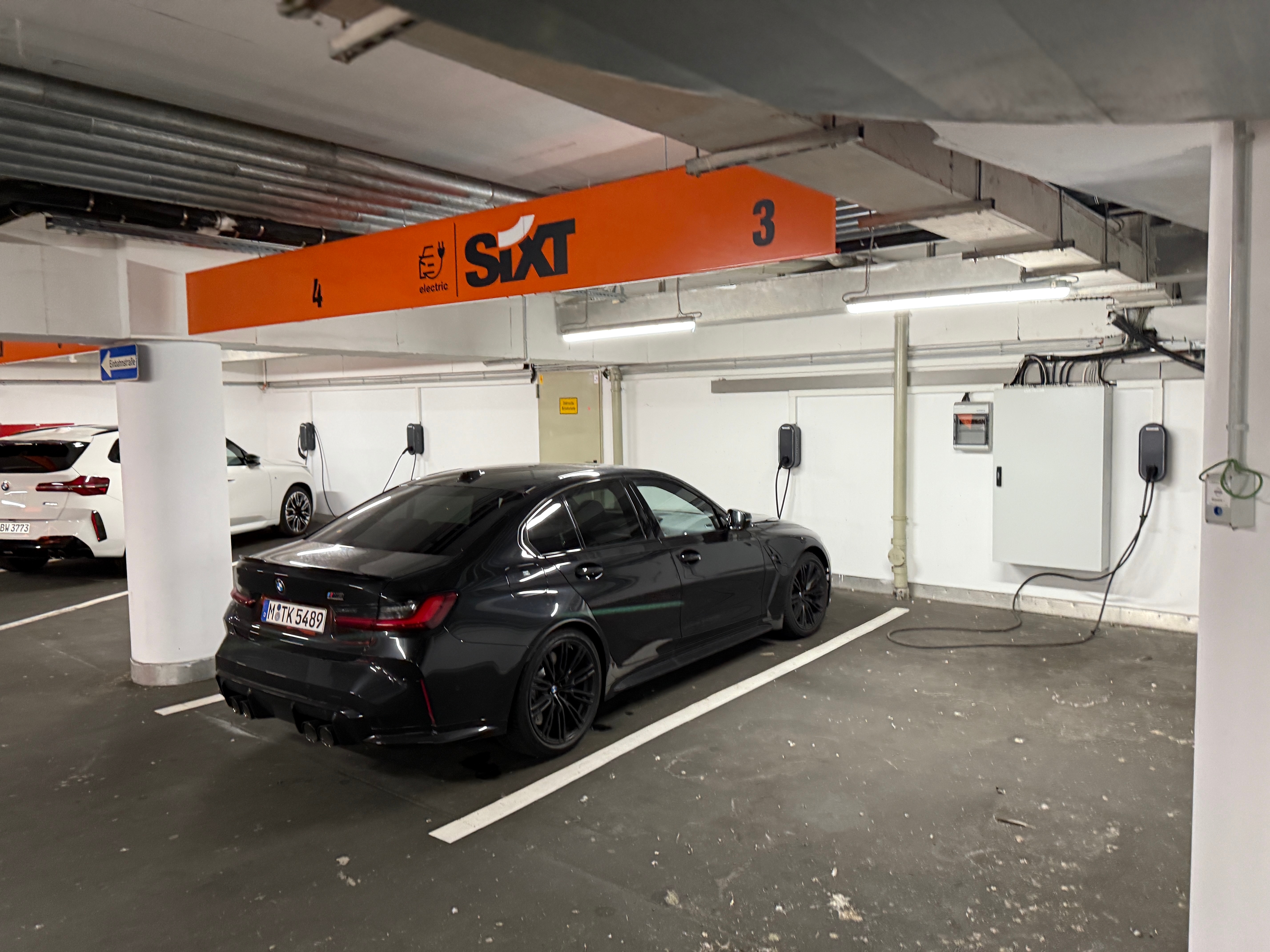 SIXT Autovermietung Frankfurt a. M. Zentrum-Zeil, Konrad-Adenauer-Str. 5-7 in Frankfurt am Main