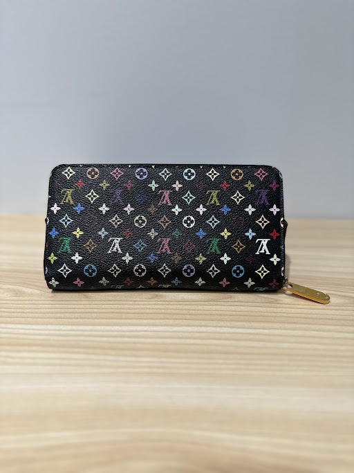 Images KOMEHYO（コメ兵）買取センター大丸須磨