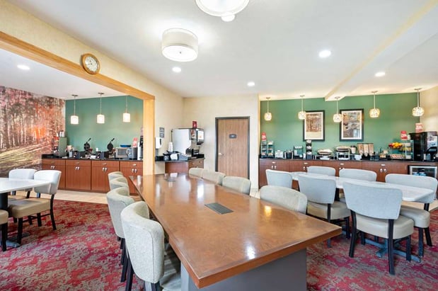 Images Best Western Plus Howe Inn