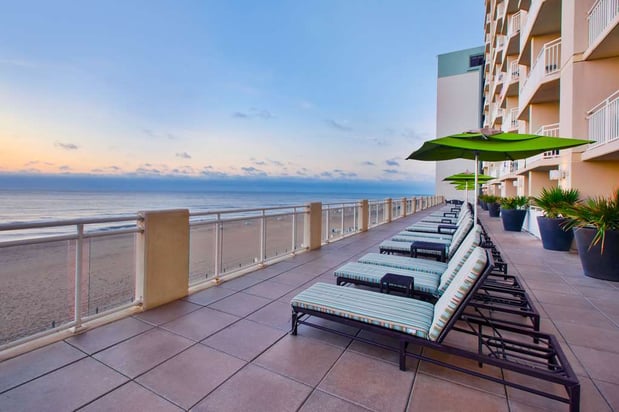 Images Hilton Garden Inn Virginia Beach Oceanfront