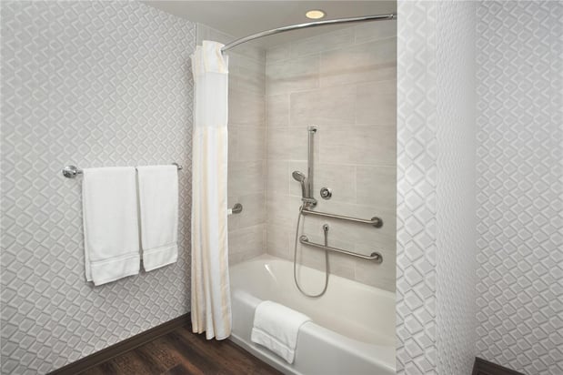 Images Hilton Garden Inn Burbank Los Angeles