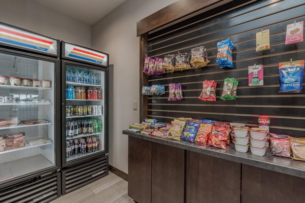 Images Holiday Inn Mishawaka - Conference Center by IHG