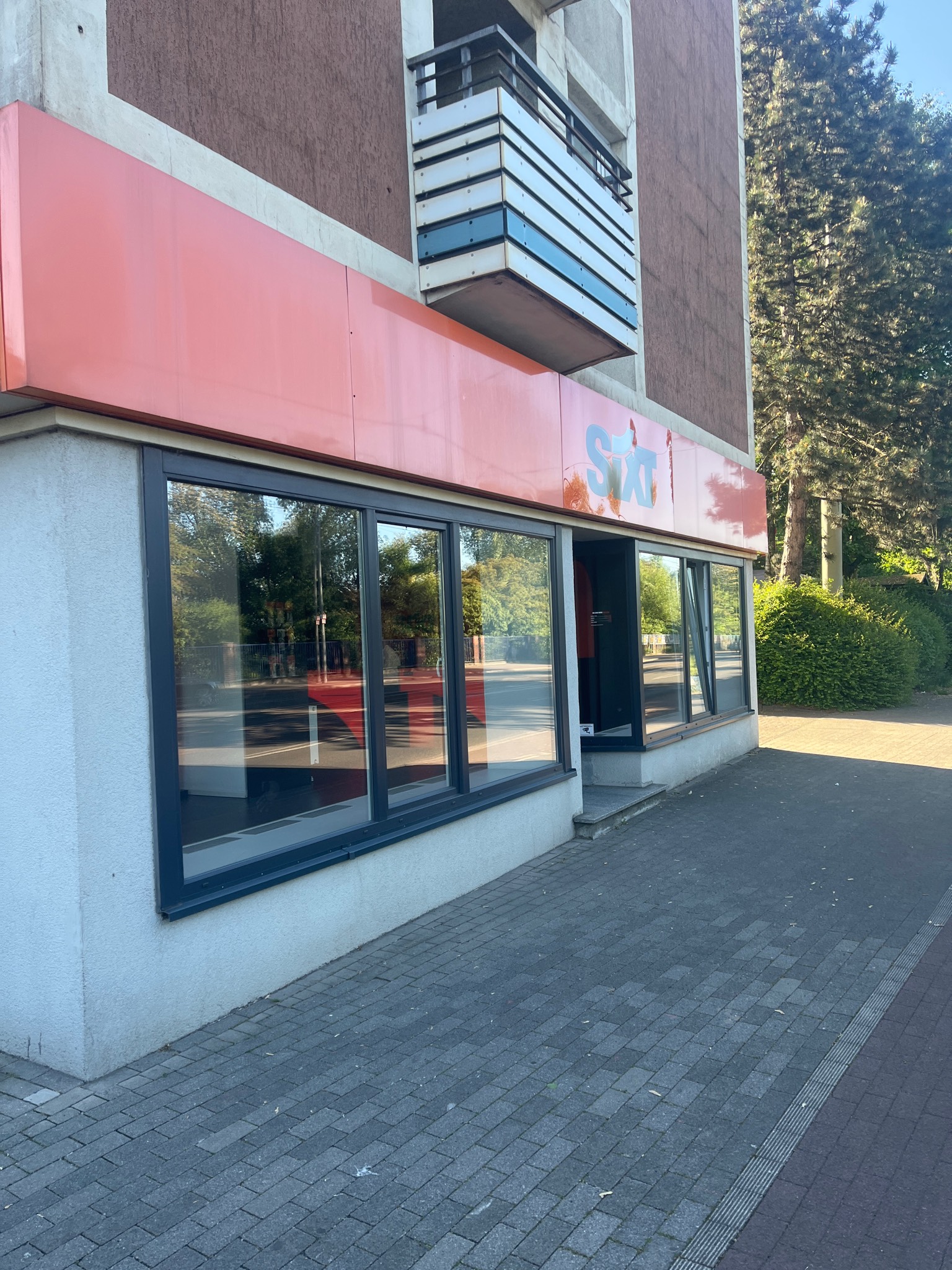 SIXT Autovermietung Mülheim an der Ruhr, Bessemerstr. 2 in Mülheim an der Ruhr