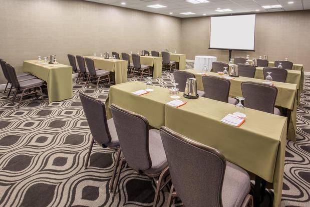 Images Crowne Plaza Phoenix Airport - Phx by IHG