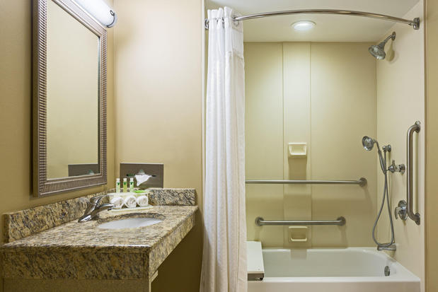 Images Holiday Inn Express & Suites Fort Pierce West, an IHG Hotel